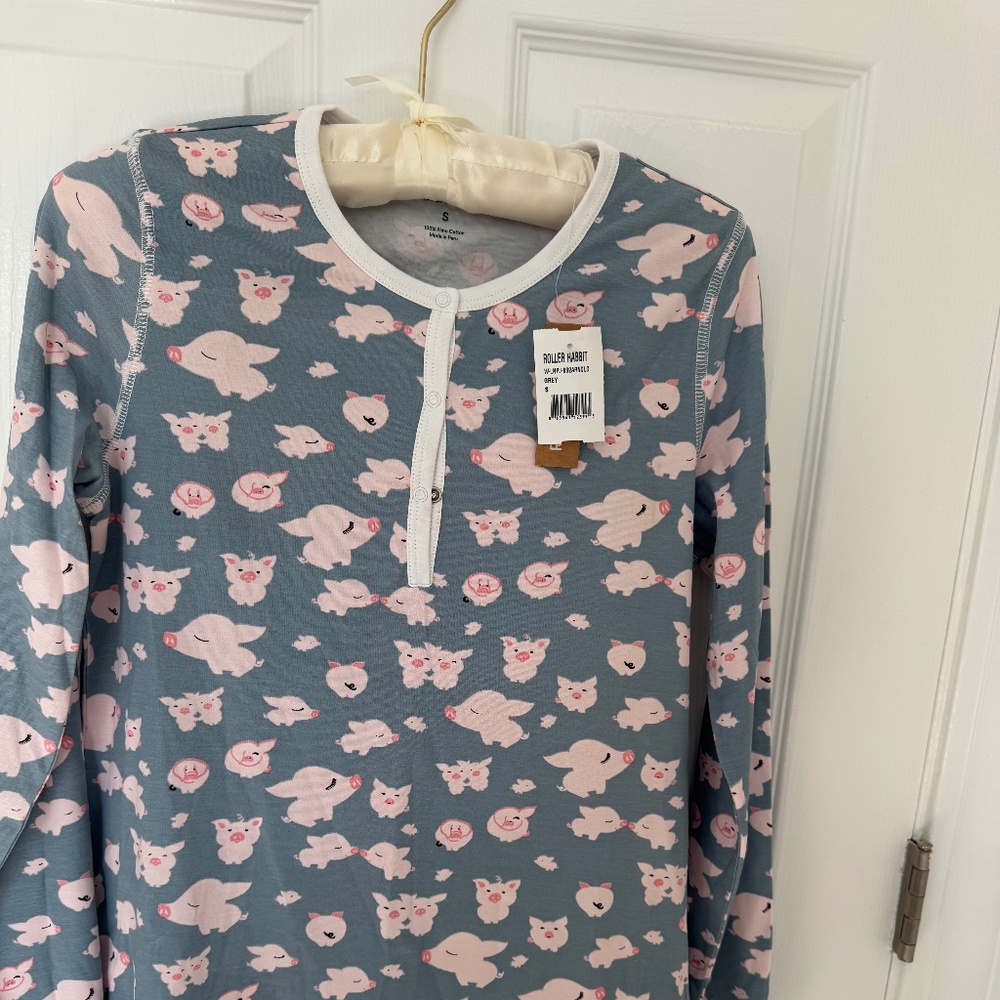 Roller Rabbit Pajamas NWT